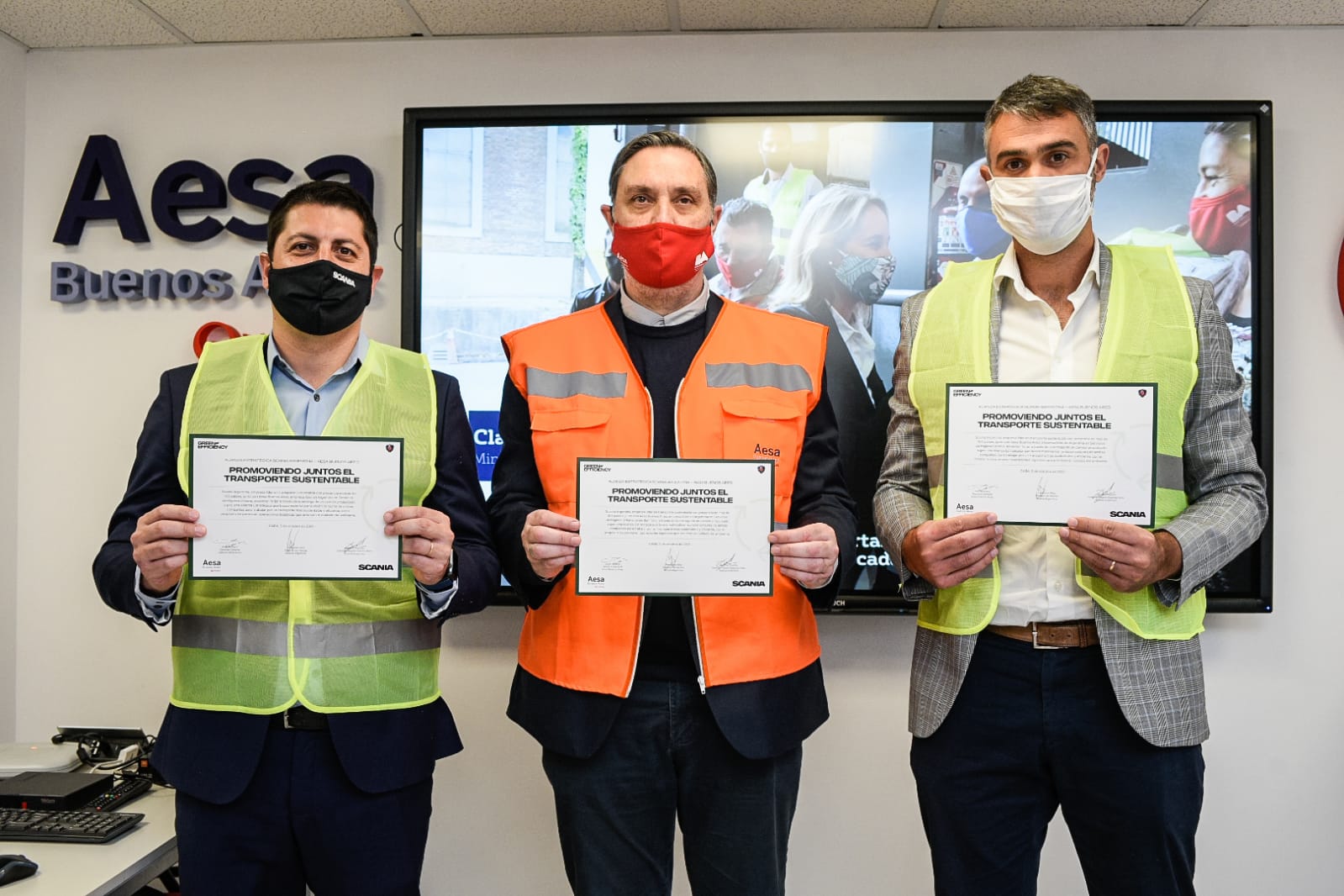 AESA ELIGE UN CAMIÓN SCANIA A GNC para PROBAR EN LA RECOLECCIÓN DE RESIDUOS URBANOS