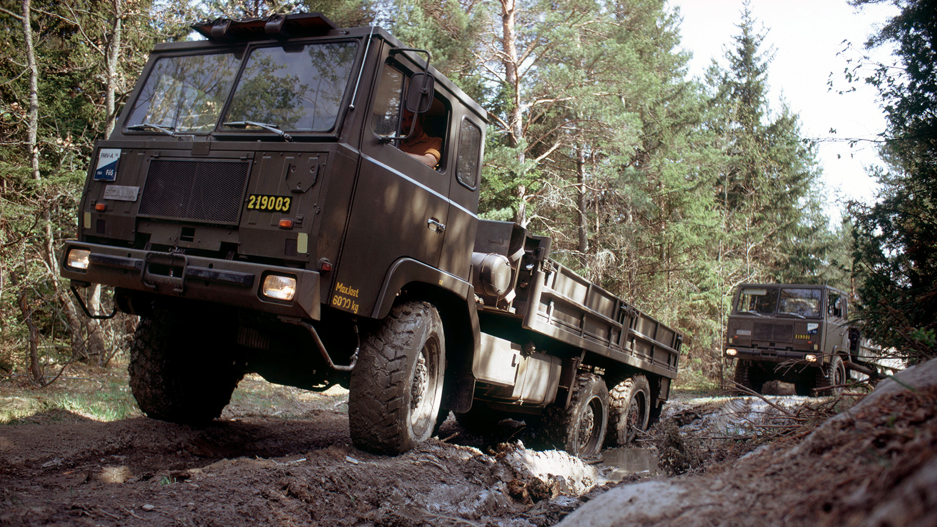 Scania SBAT 111 6x6.