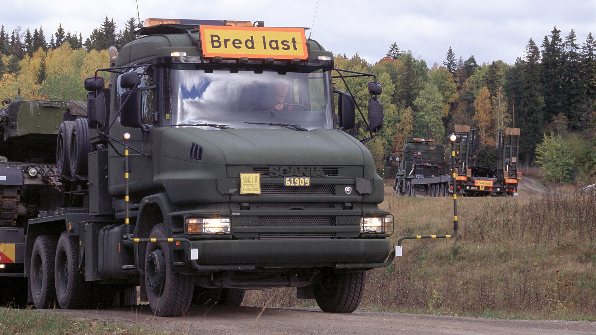 Scania T144 6x4, tank transporter