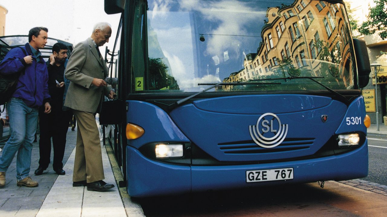 Scania OmniCity bus ethanol.
100,000 buses
Stockholm, Sweden
Photo: Scania archive 1999