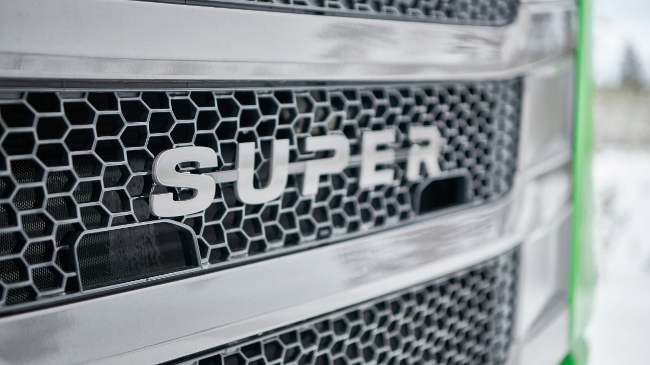 Scania Super