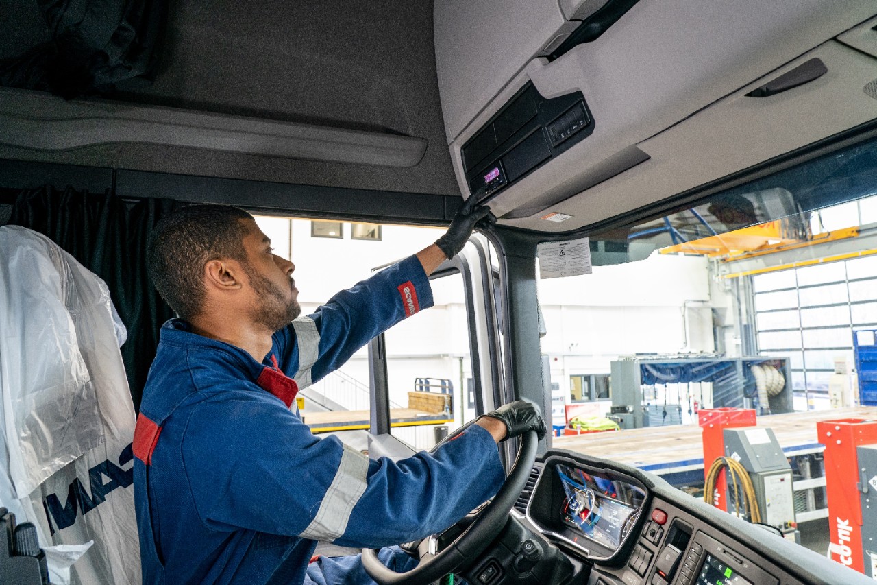 Tachograph in a Scania truck cab