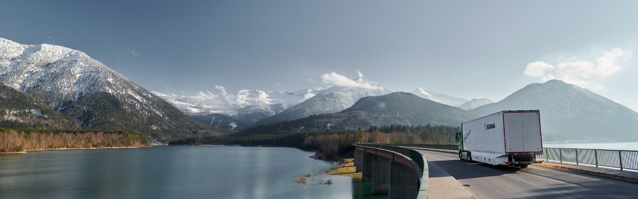 Scania 500 S 4×2 Highline, přeprava obecného nákladu