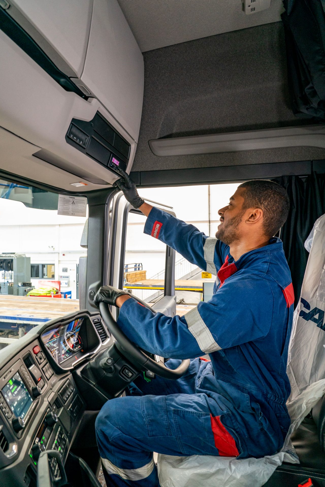 Tachograph in a Scania truck cab